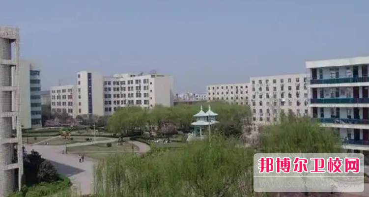 漯河醫(yī)學高等專科學校2022年學費、收費多少