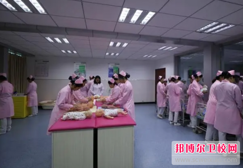 2023年重慶護士學校護理專業的就業前景怎么樣