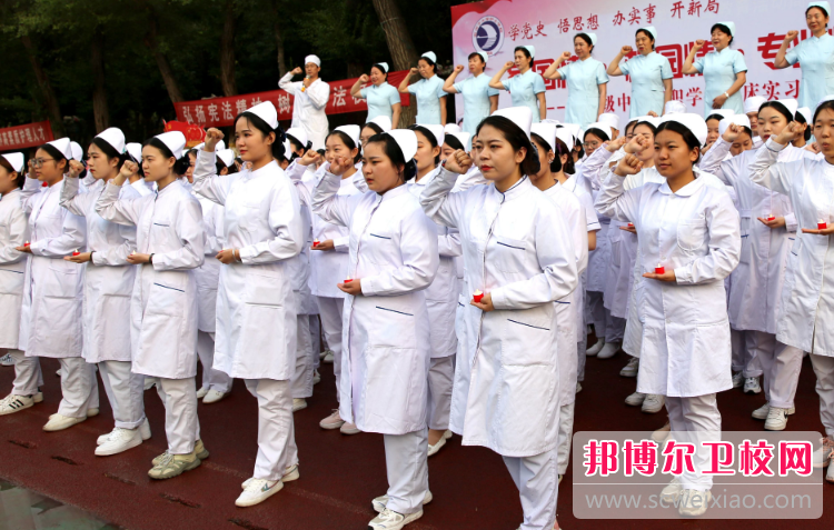 2023年成都成醫一附院護士學校學什么專業內容