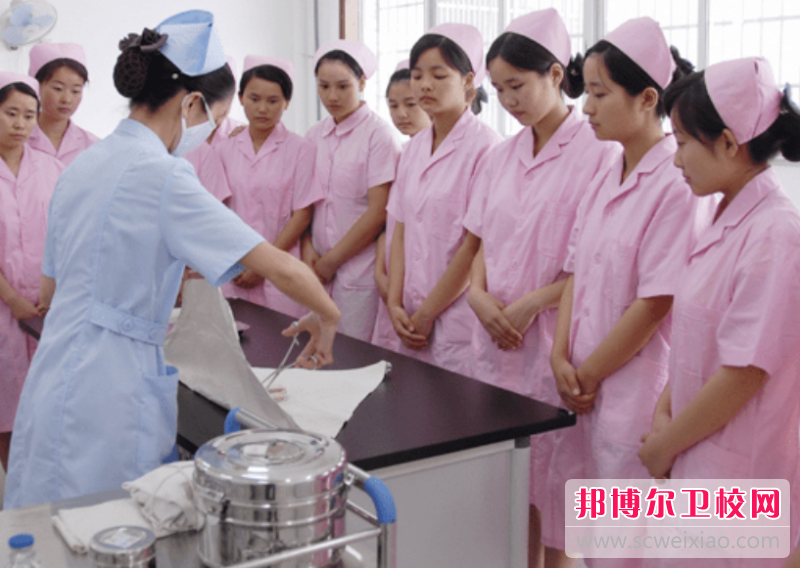 2023年專科護理專業前景怎么樣