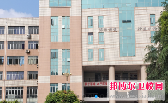 成都成醫一附院護士學校適合初中生讀的專業招生情況(2023參考)