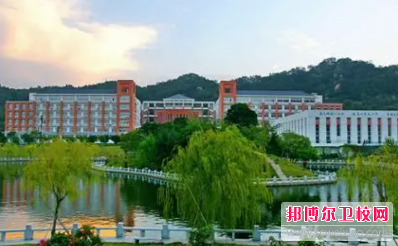2023廈門醫(yī)學(xué)高等專科學(xué)校有哪些專業(yè) 廈門醫(yī)學(xué)高等專科學(xué)校開設(shè)的專業(yè)一覽表