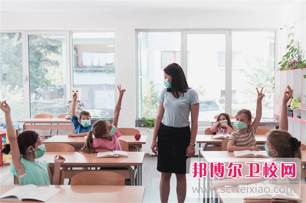 成都中醫(yī)藥大學(xué)附院針灸學(xué)校龍泉校區(qū)中醫(yī)康復(fù)保?。ㄖ嗅t(yī)美容方向）專業(yè)介紹