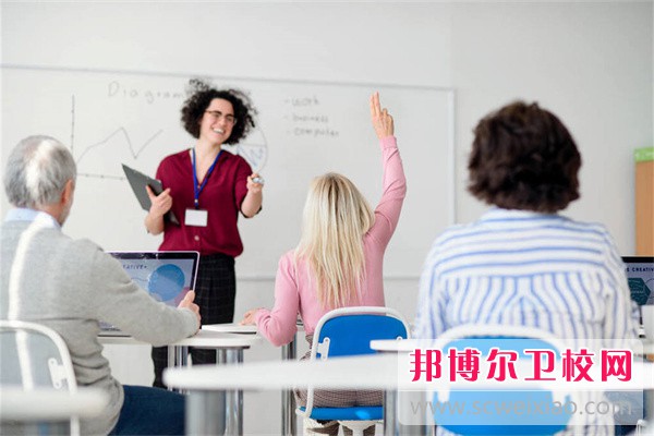 黑龍江省鶴崗衛生學校口腔護理專業介紹