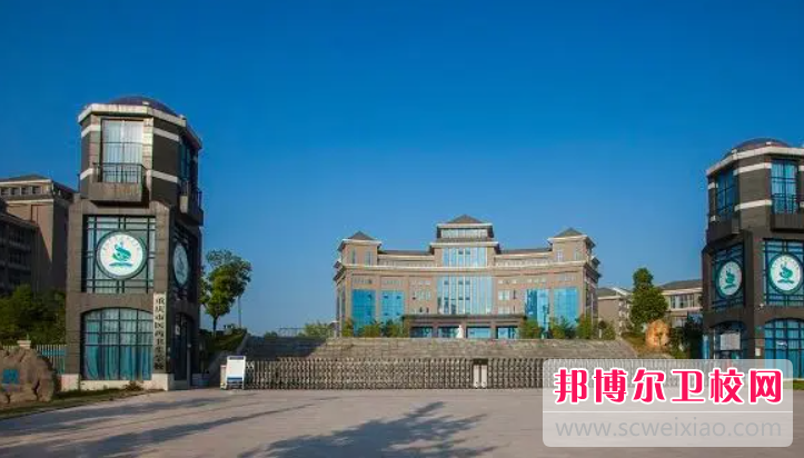2023年重慶哪個護理學校比較好就業