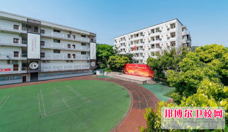 2023年重慶護理學校畢業好不好找工作