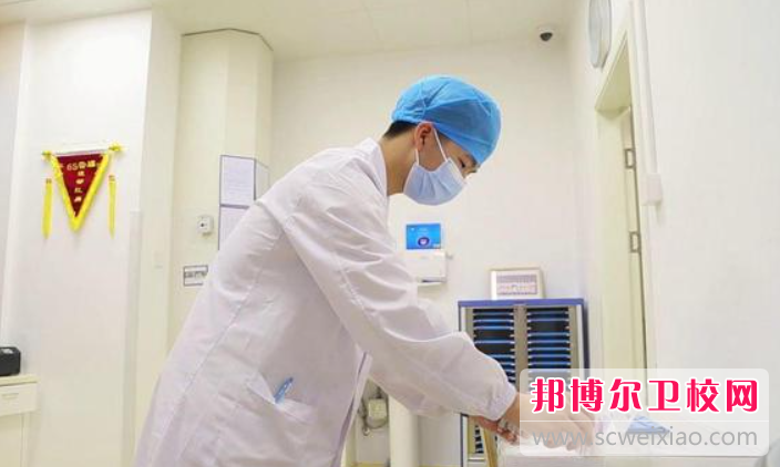 四川2023年男生讀護理學校行不行