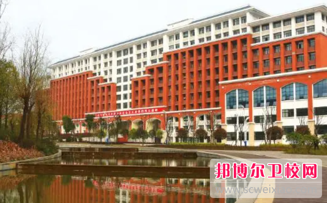 貴州2023年有哪些有護理學(xué)校的大專院校