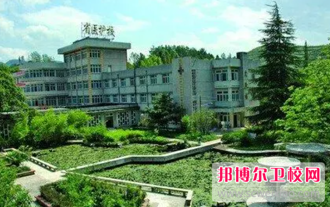 貴州2023年學護理學校哪個學校好
