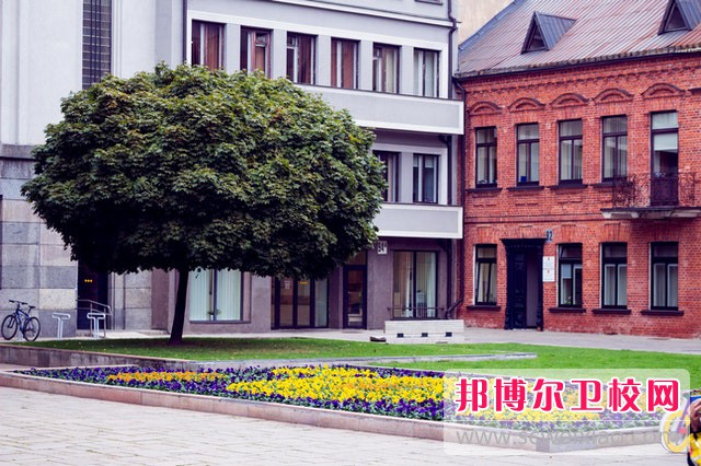 咸陽(yáng)市衛(wèi)生學(xué)校介紹、地址