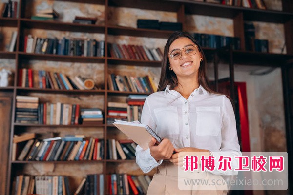 新疆維吾爾醫(yī)學(xué)?？茖W(xué)校介紹、地址