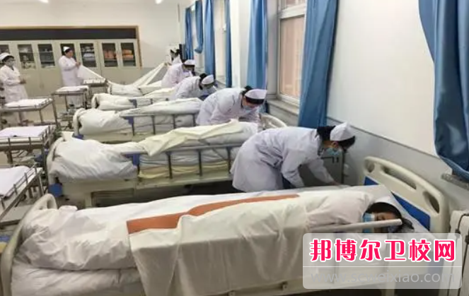 云南2023年護理學校有哪些科目