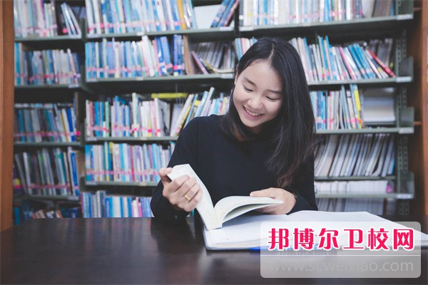 2023瀘州排名前二的公辦藥劑專業(yè)學校名單
