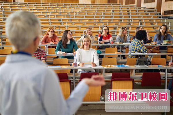 2023四川排名前二的公辦口腔醫學學校名單