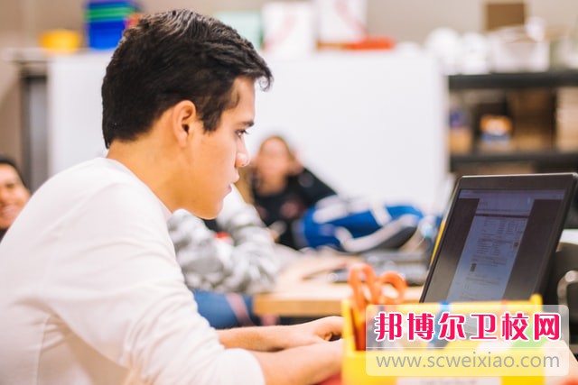 新疆醫科大學厚博學院2023年錄取分數線（2024參考）