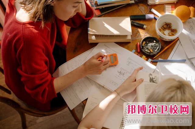 漯河衛生職業中等專業學校2023年錄取分數線（2024參考）