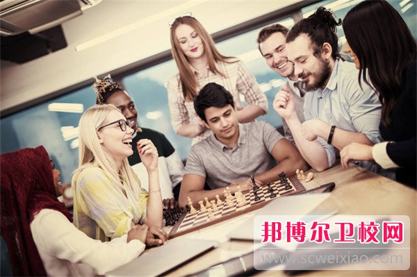 2024海口排名前四的護理專業(yè)學校名單