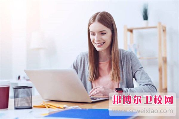 2024貴陽排名前四的助產(chǎn)護理學校名單