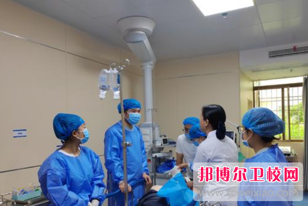 湖南2024年有哪些收護理學(xué)校的大專