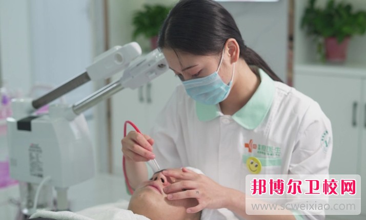 湖南2024年護理學校有哪些專業