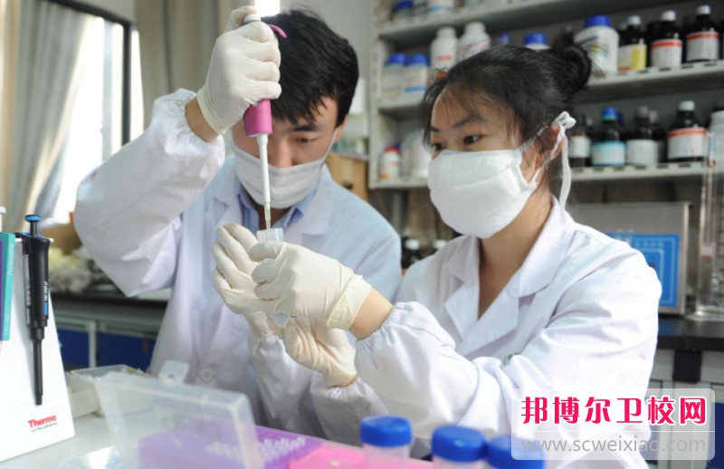 湖南2024年護理學校有什么專業適合女生