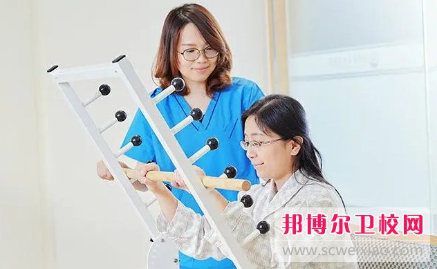 湖南2024年女生上護理學校學什么好