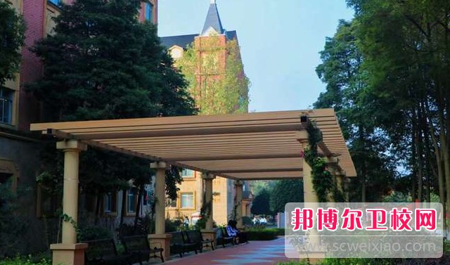 四川2025年適合女生的護理學校