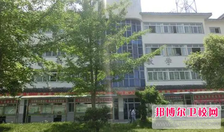 四川2025年好點(diǎn)的護(hù)理學(xué)校